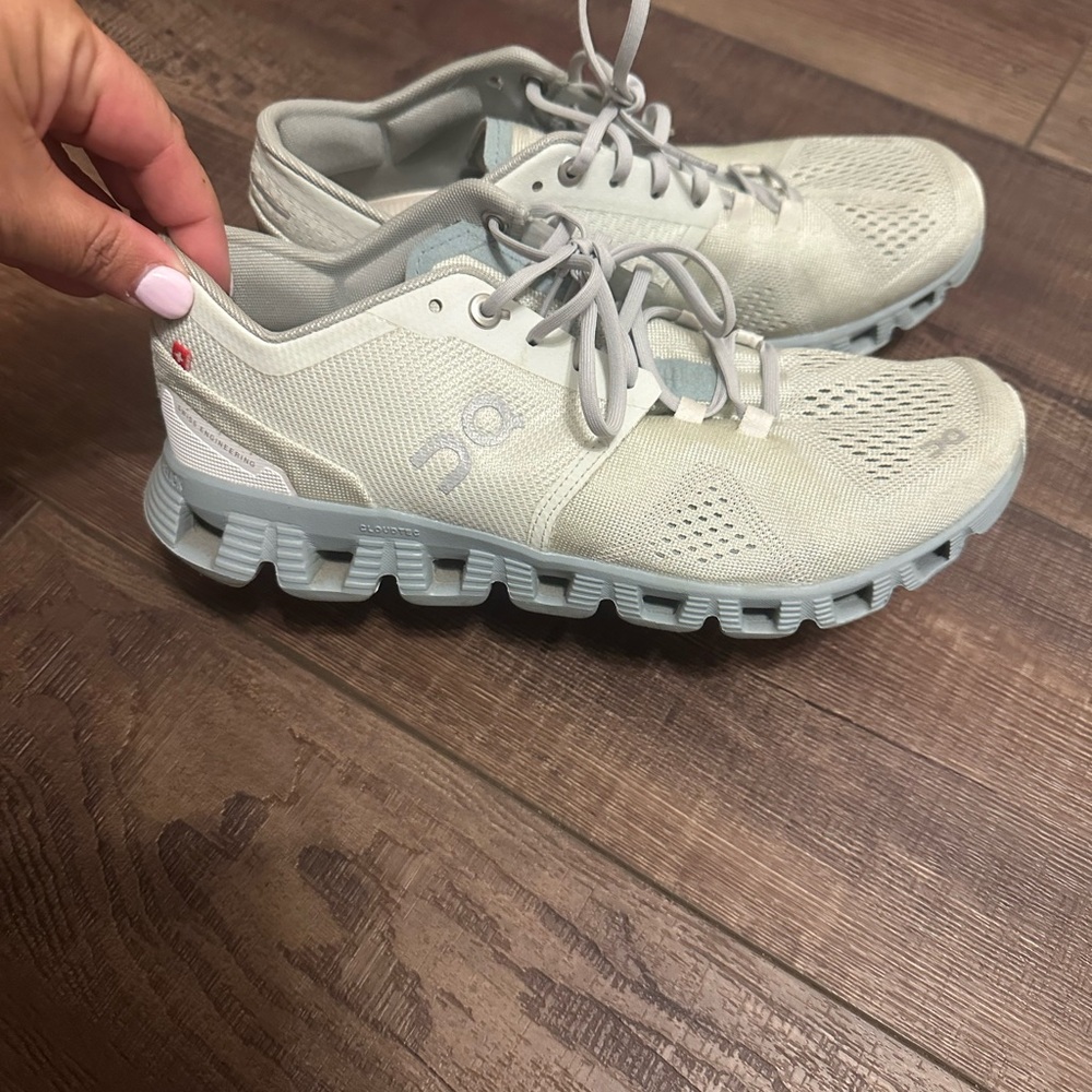 On Cloud Shoes with Breathable Mesh